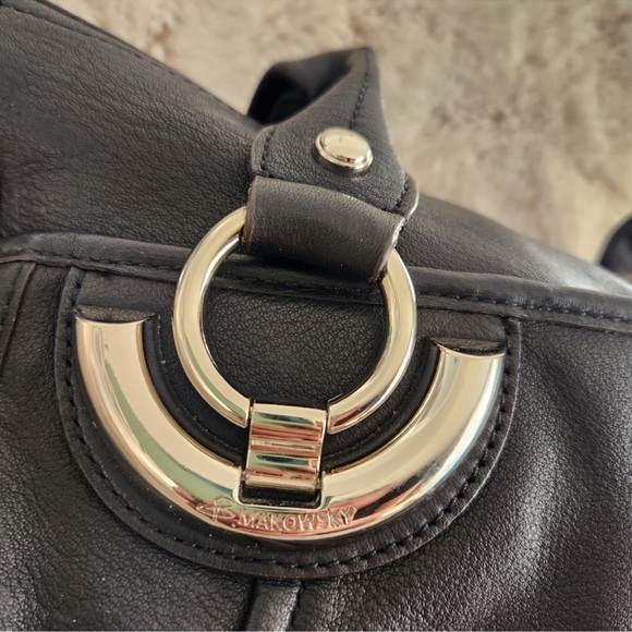 b. makowsky Leather Black Purse Bag Sachtel like new - Picture 4 of 15